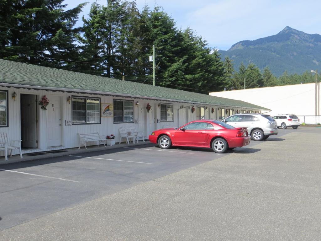 Alpine Motel โฮป ภายนอก รูปภาพ